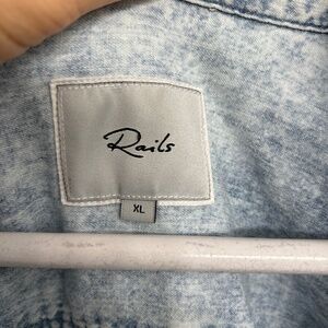 Rails XL super soft button down